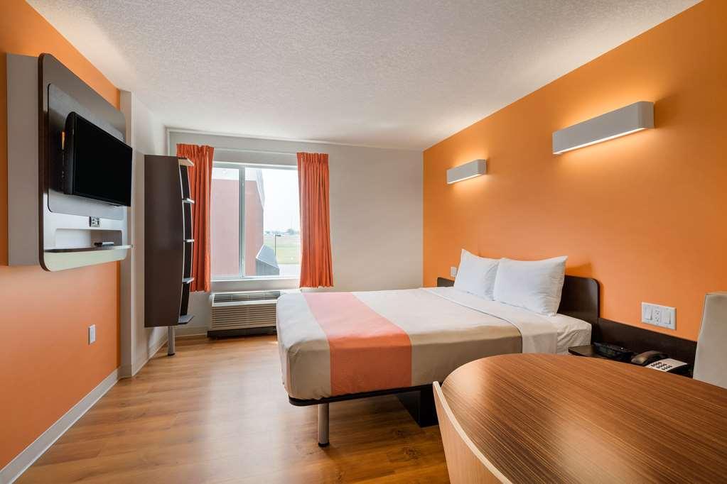 Motel 6 Airdrie Kamer foto