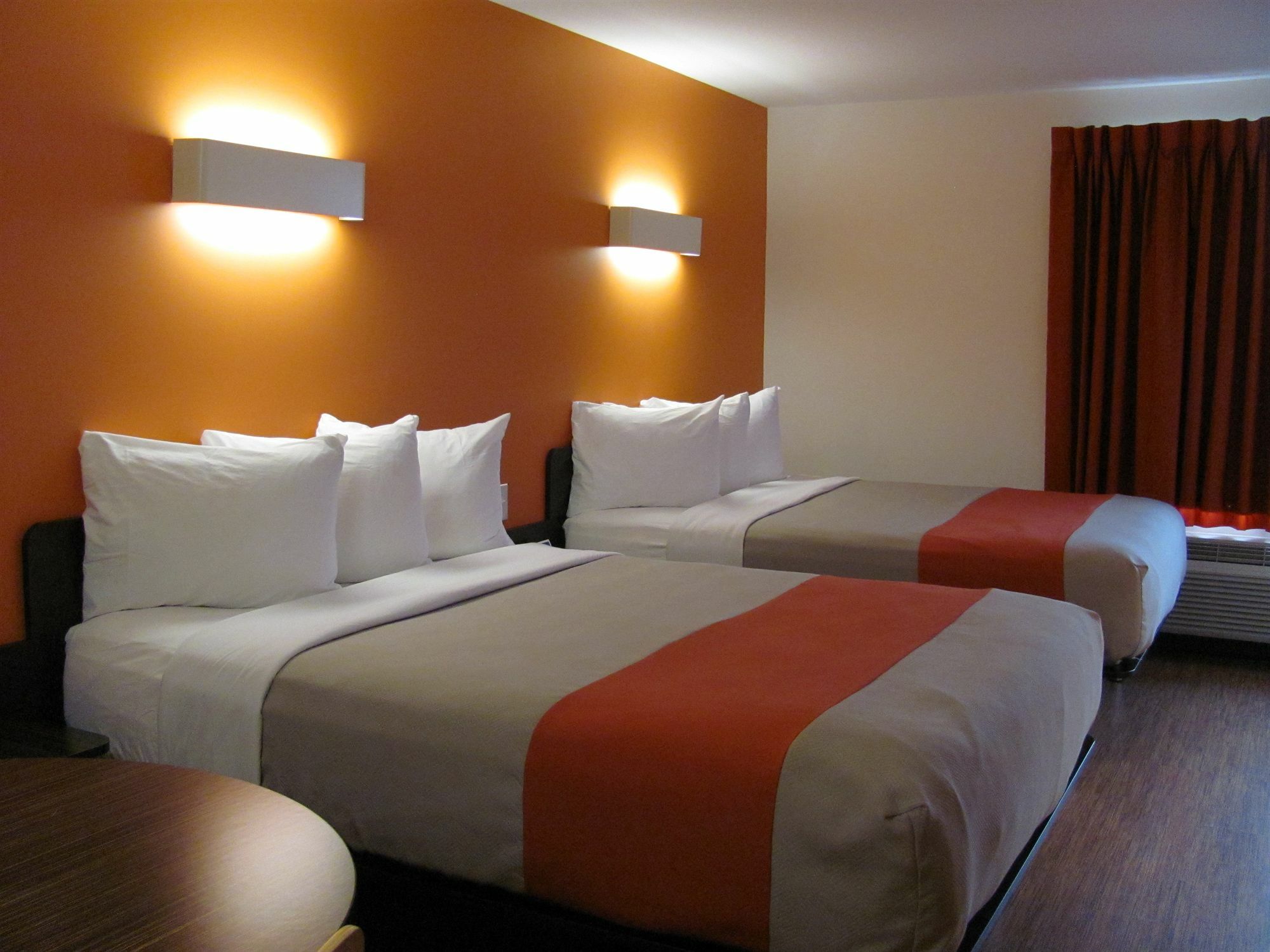 Motel 6 Airdrie Buitenkant foto